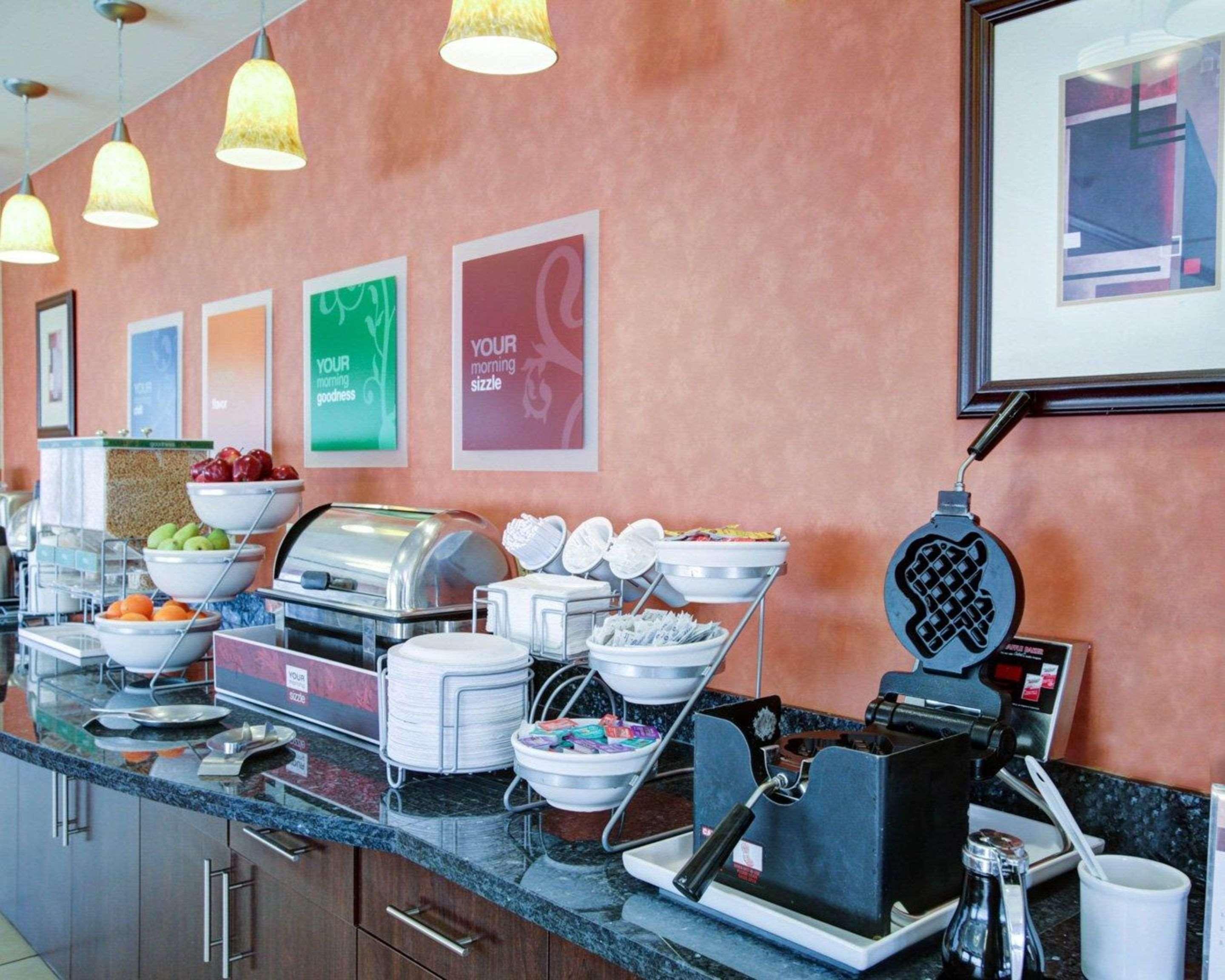 Comfort Suites Old Town Spring Ngoại thất bức ảnh