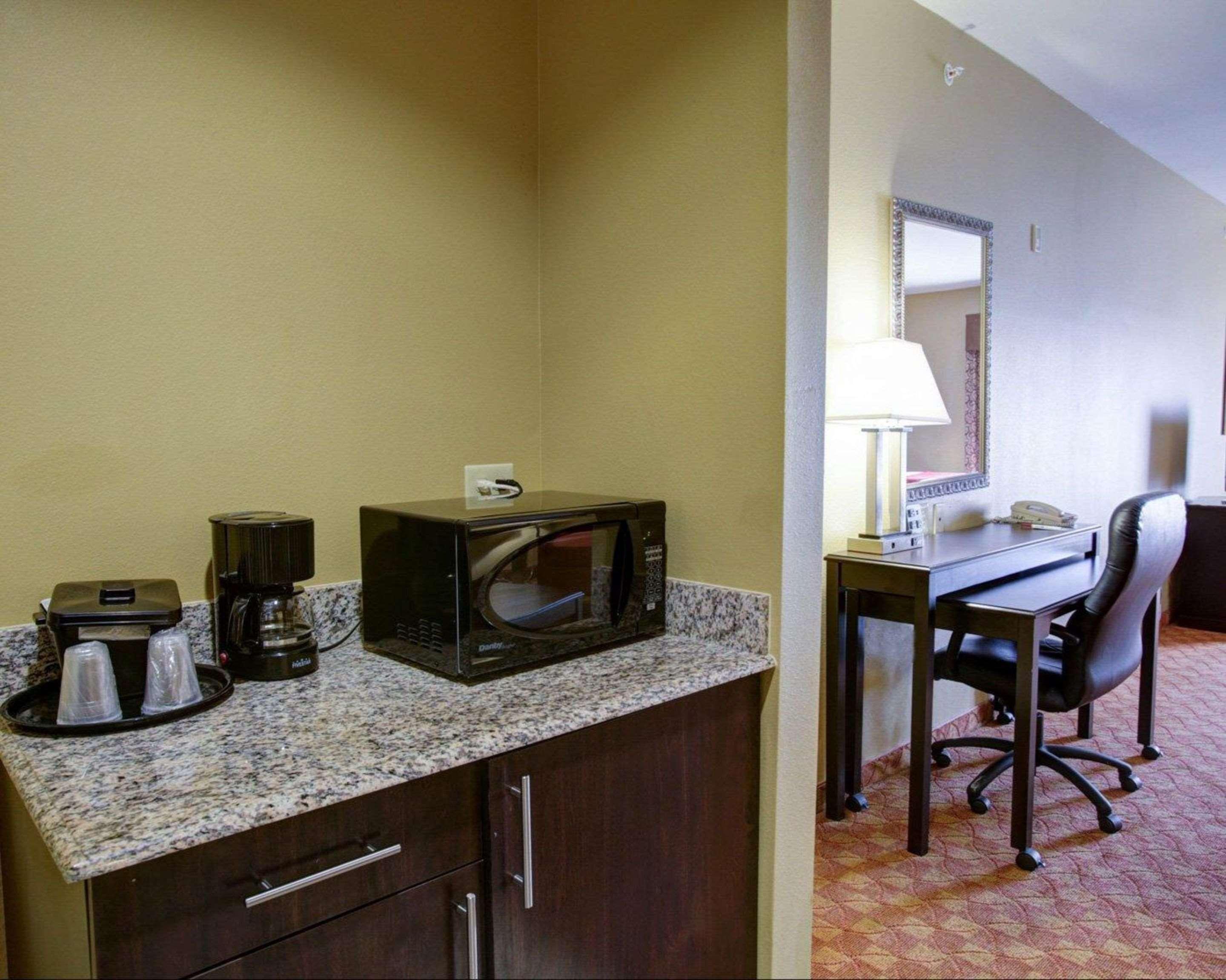 Comfort Suites Old Town Spring Ngoại thất bức ảnh