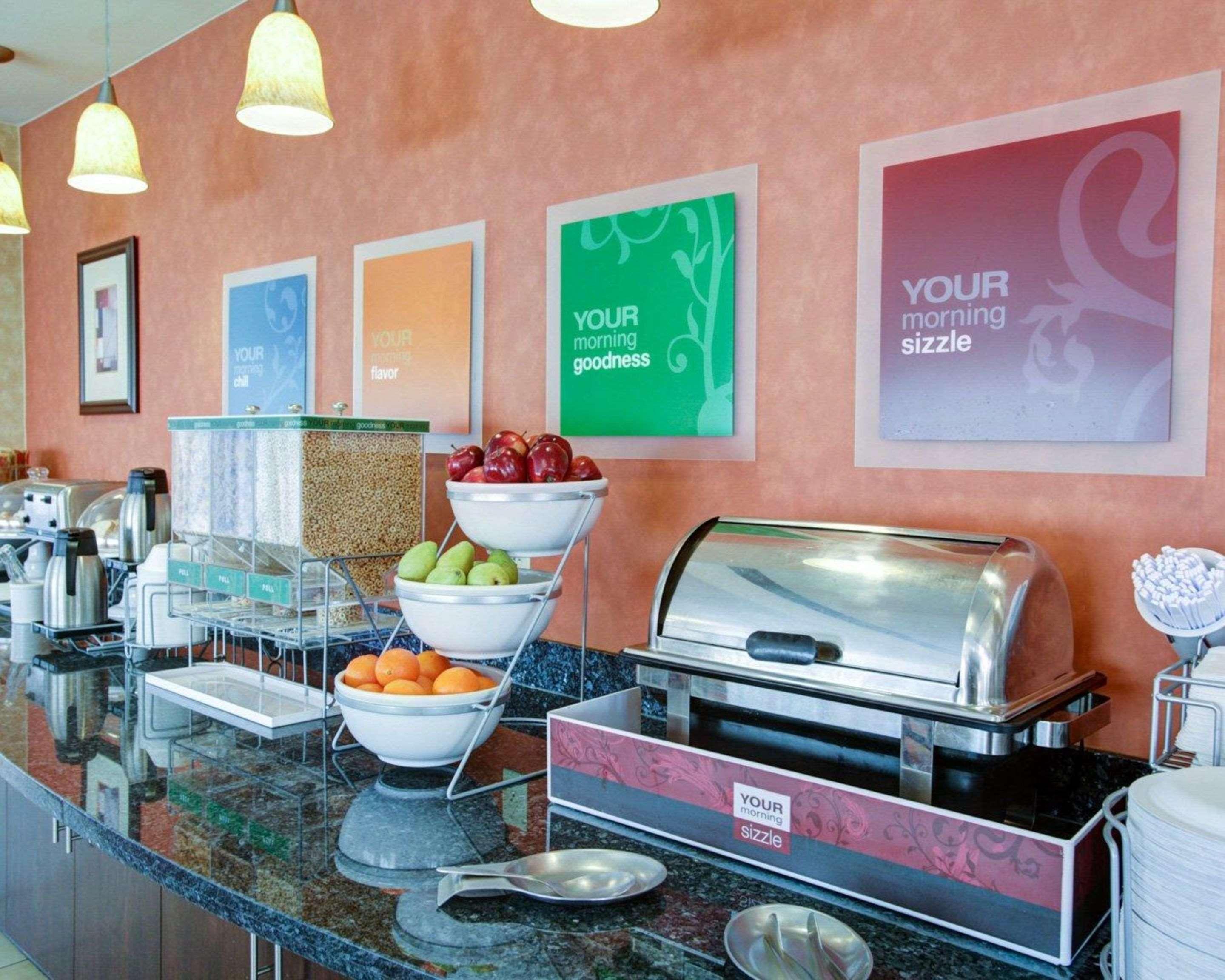 Comfort Suites Old Town Spring Ngoại thất bức ảnh