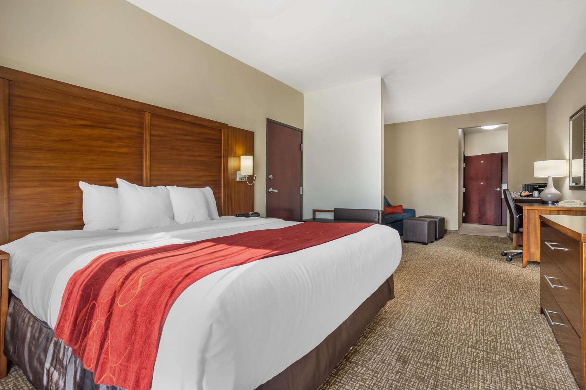 Comfort Suites Old Town Spring Ngoại thất bức ảnh